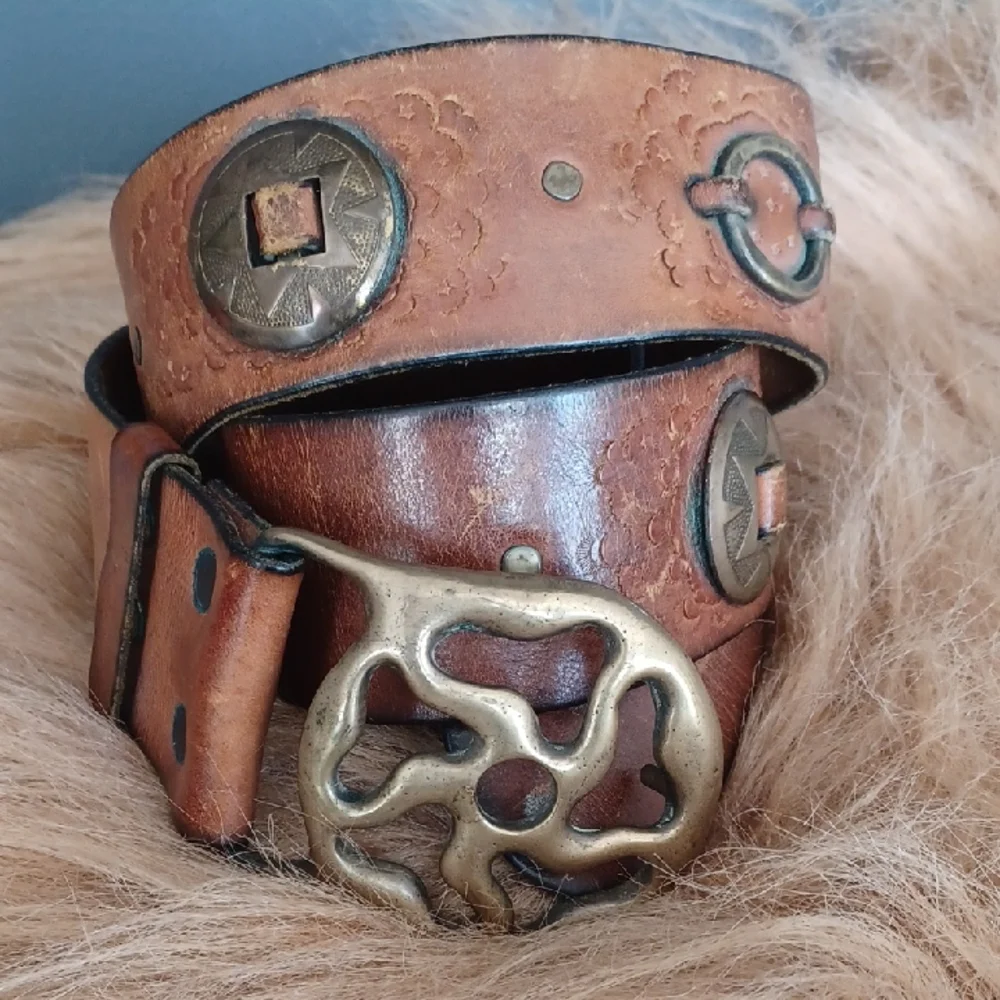 Vintage Chunky Distresed Brown Leather Belt with Brass Accents